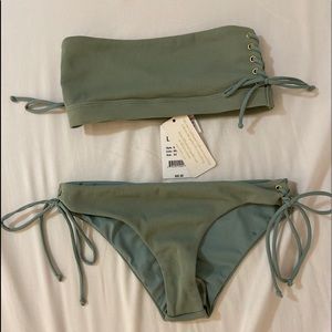 L’space bikini set in green